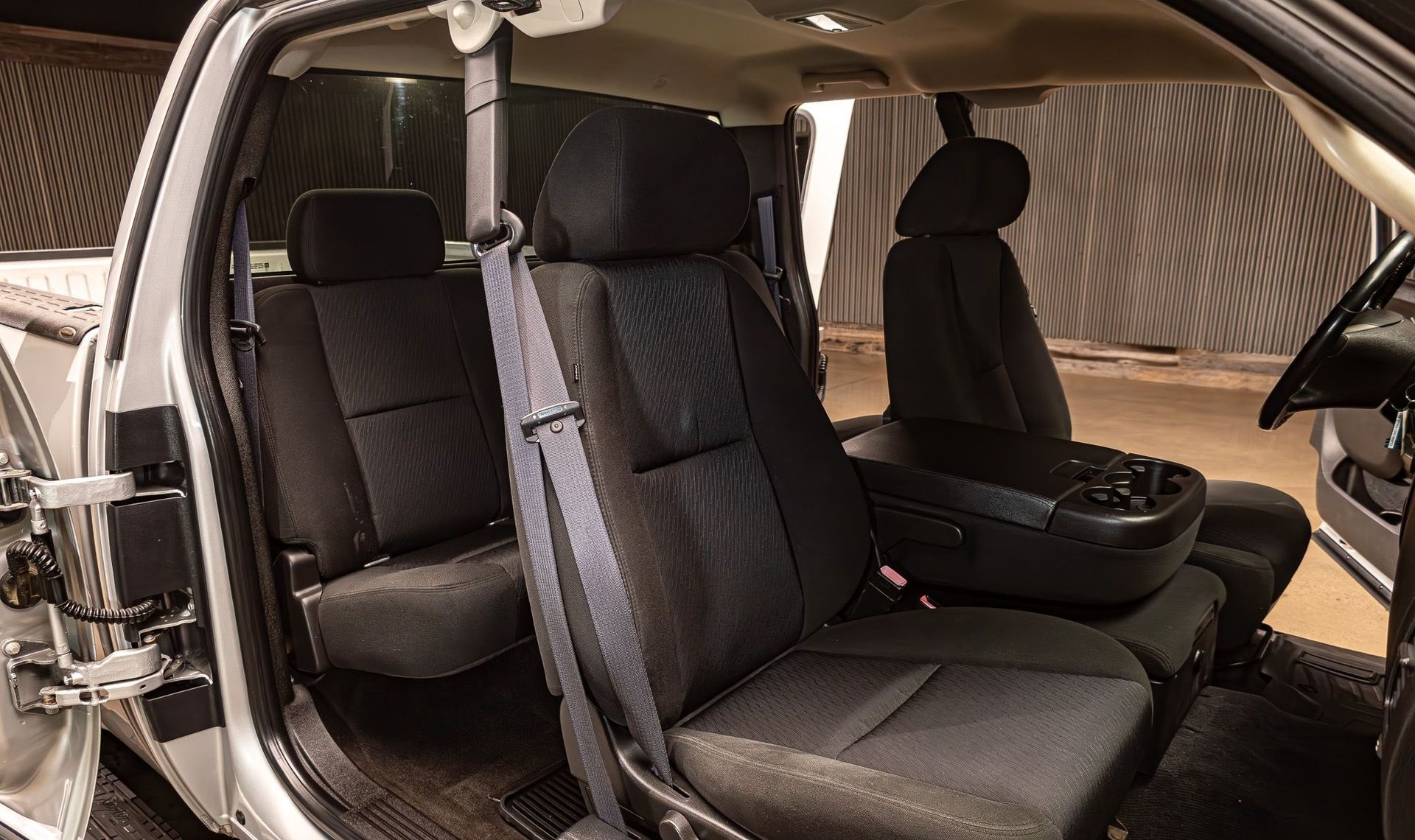 2011 Chevrolet Silverado 1500 — photo 17