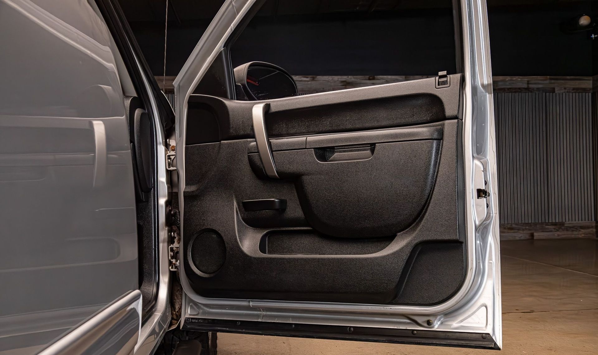 2011 Chevrolet Silverado 1500 — photo 19