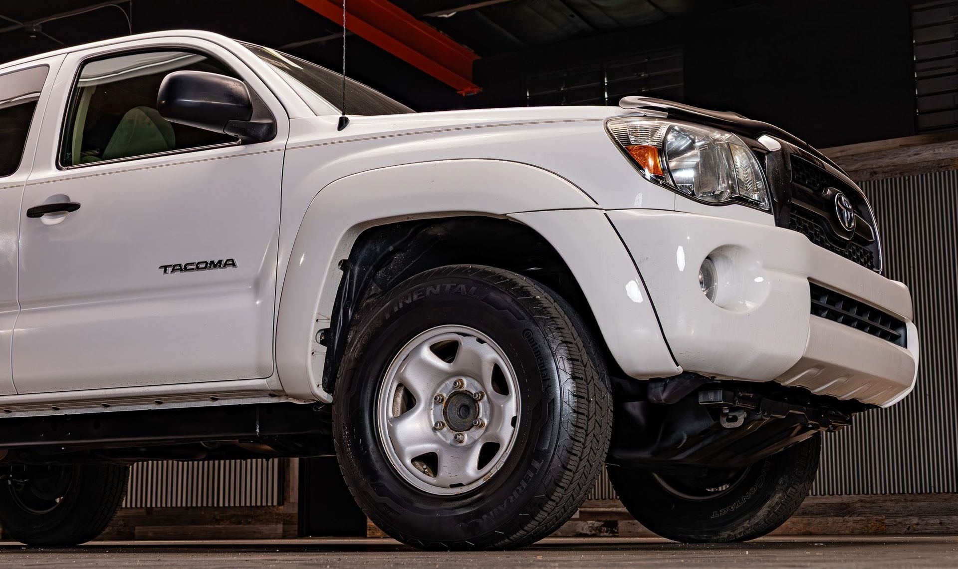 2011 Toyota Tacoma — photo 8