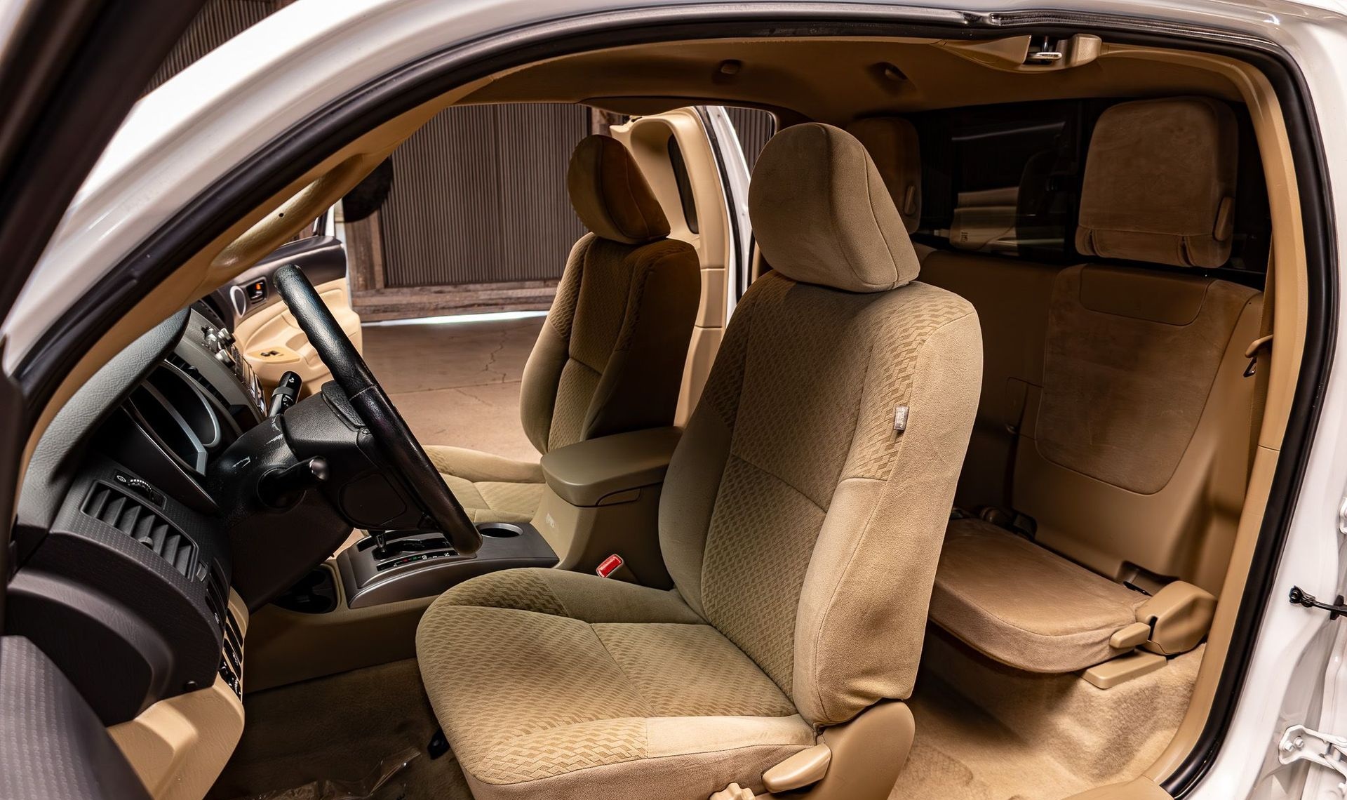 2011 Toyota Tacoma — photo 15
