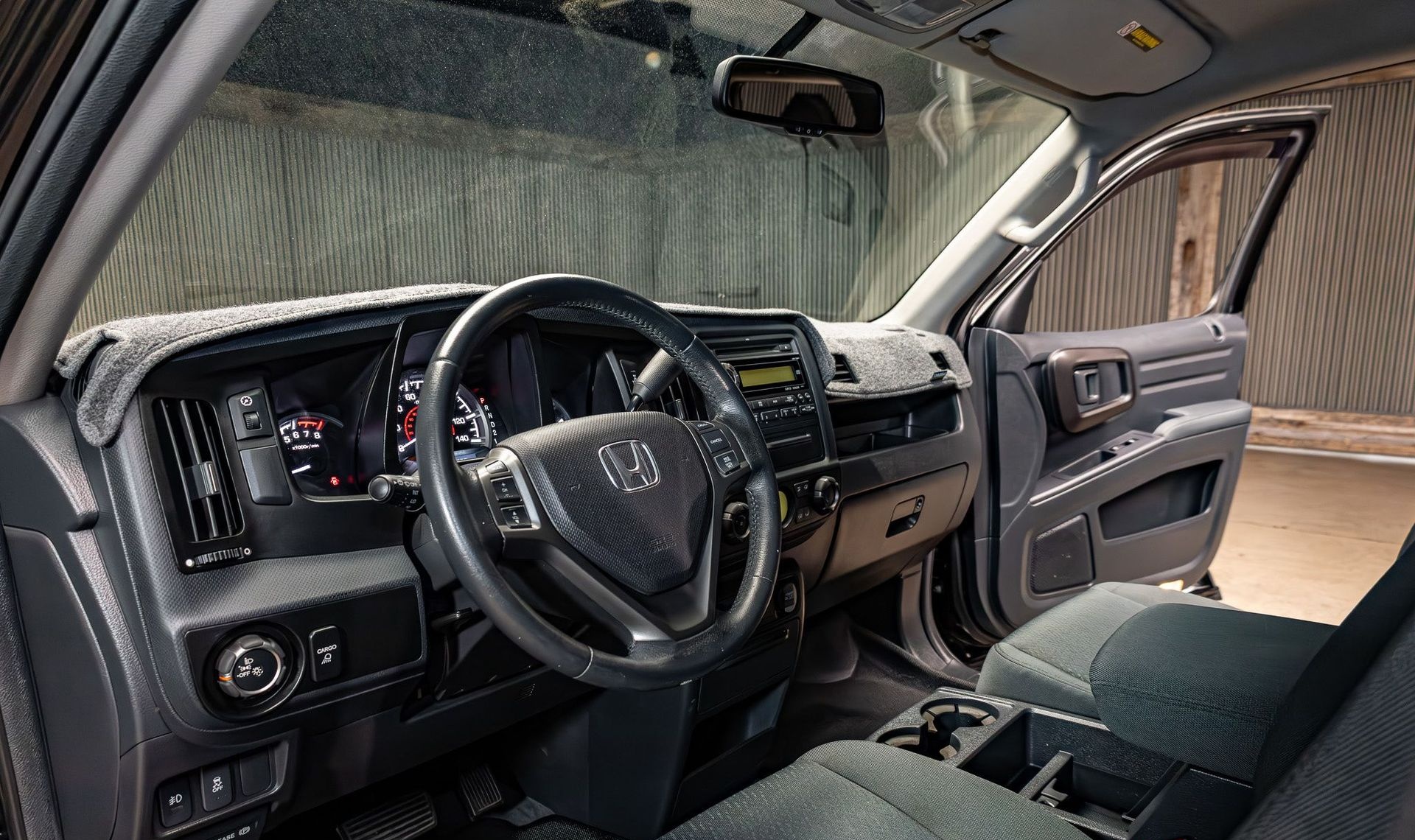 2013 Honda Ridgeline — photo 8