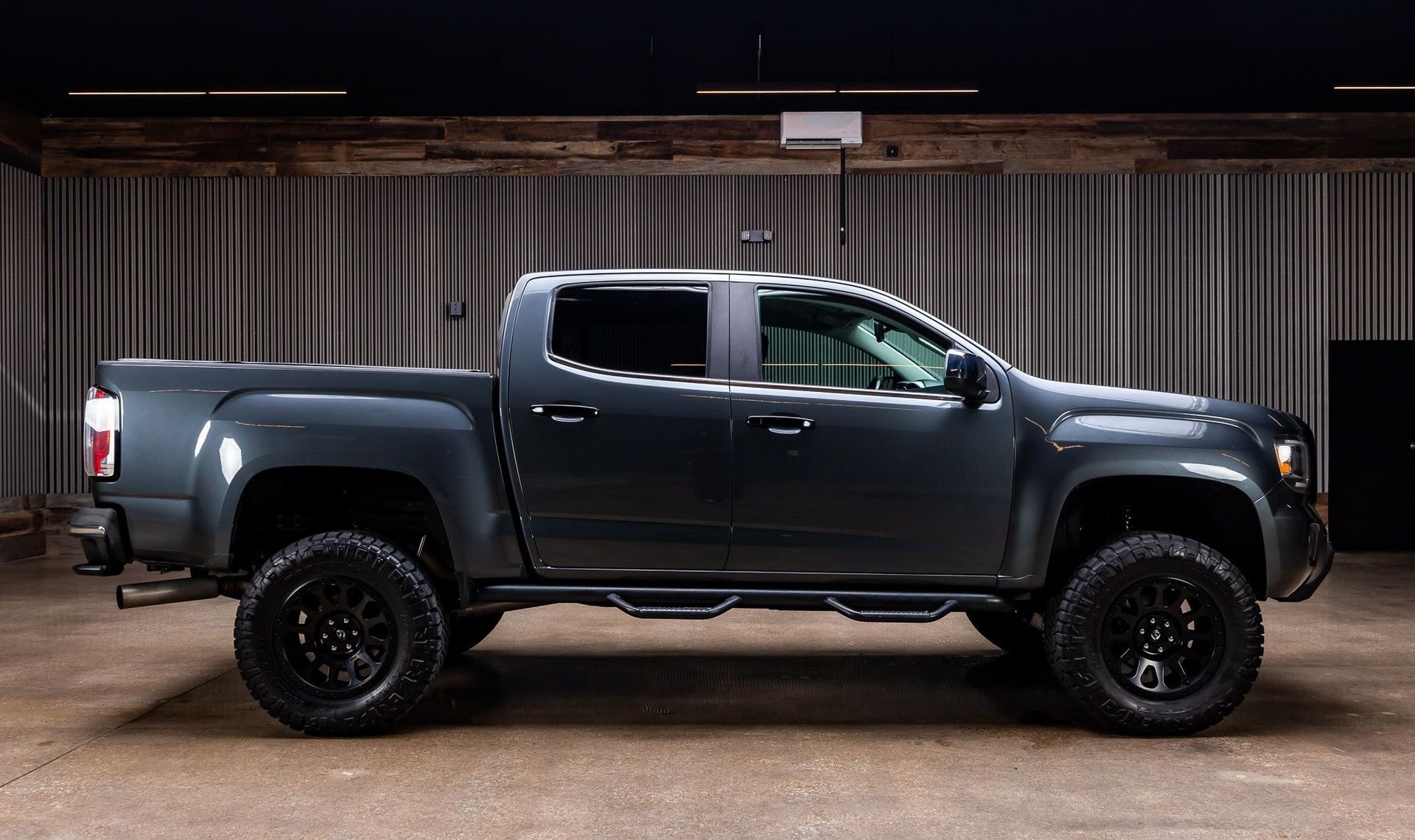 2017 GMC Canyon — photo 7