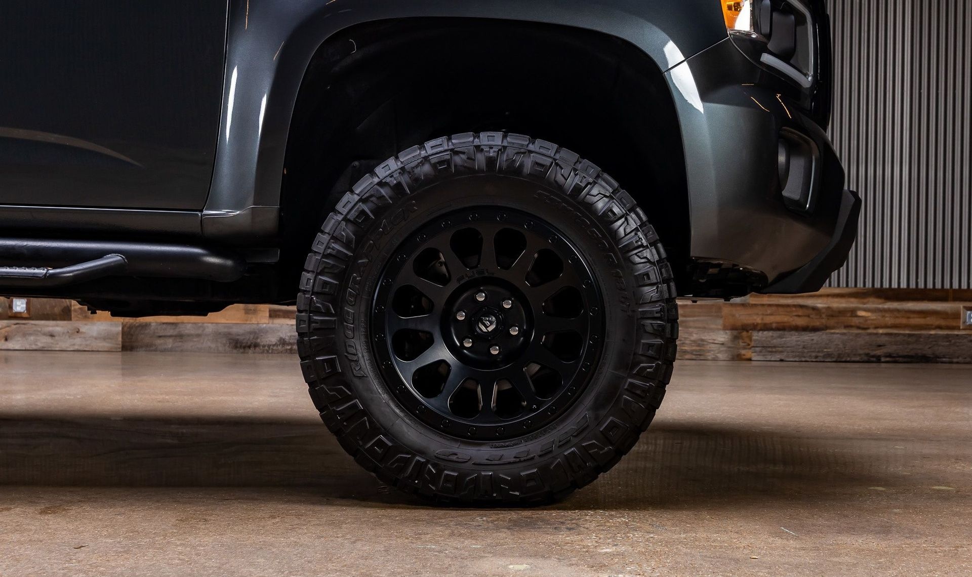 2017 GMC Canyon — photo 8