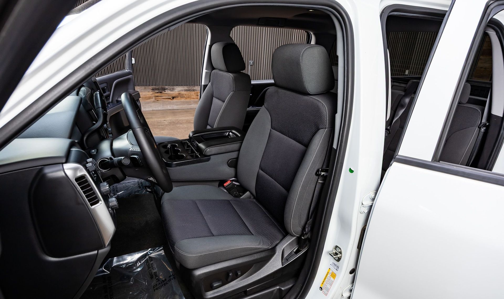 2018 Chevrolet Silverado 1500 — photo 20