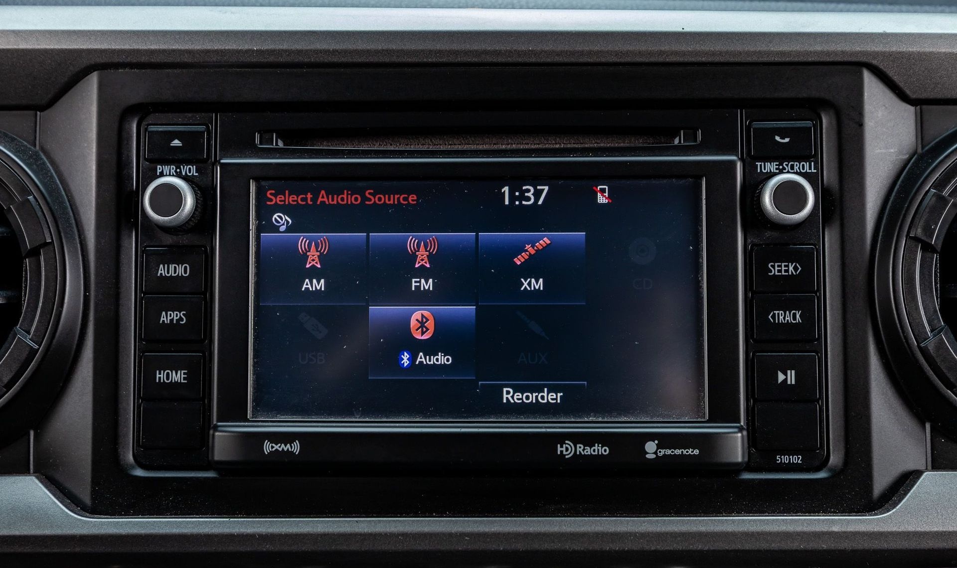 2018 Toyota Tacoma — photo 17