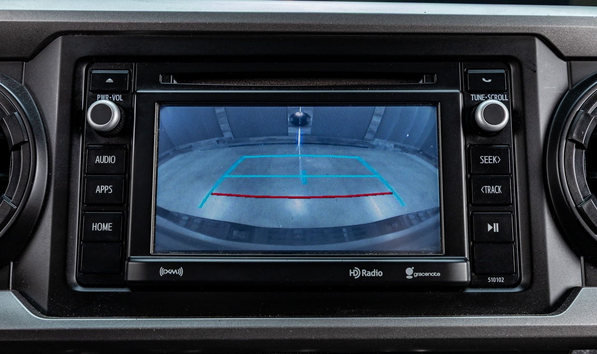 2018 Toyota Tacoma — photo 18