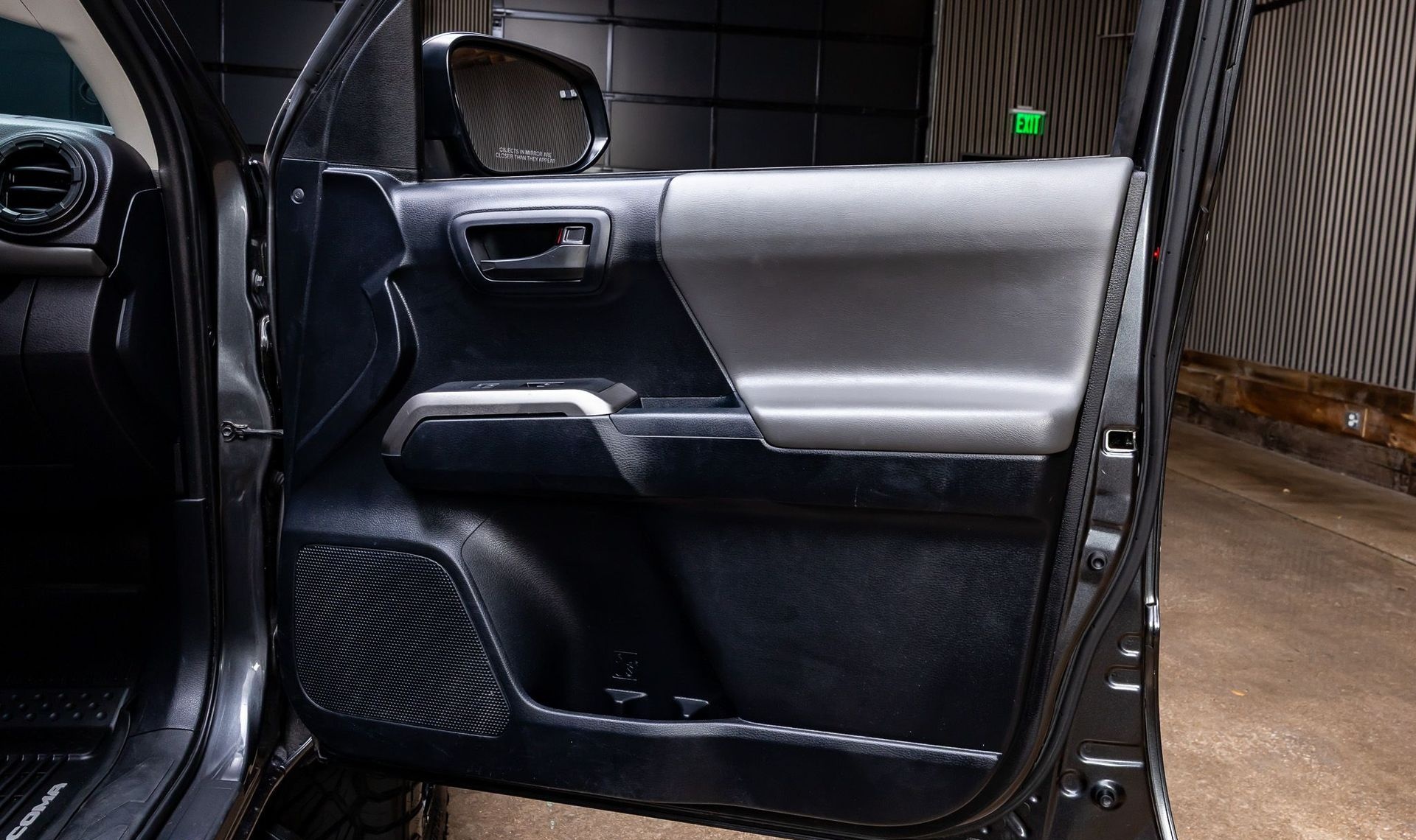 2018 Toyota Tacoma — photo 29