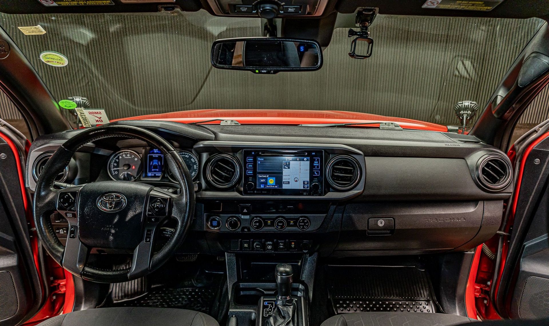 2018 Toyota Tacoma — photo 12