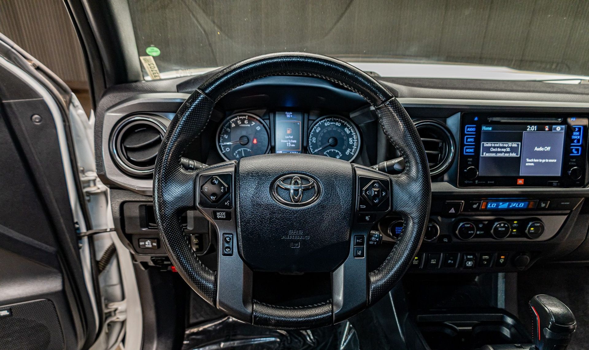 2019 Toyota Tacoma — photo 11