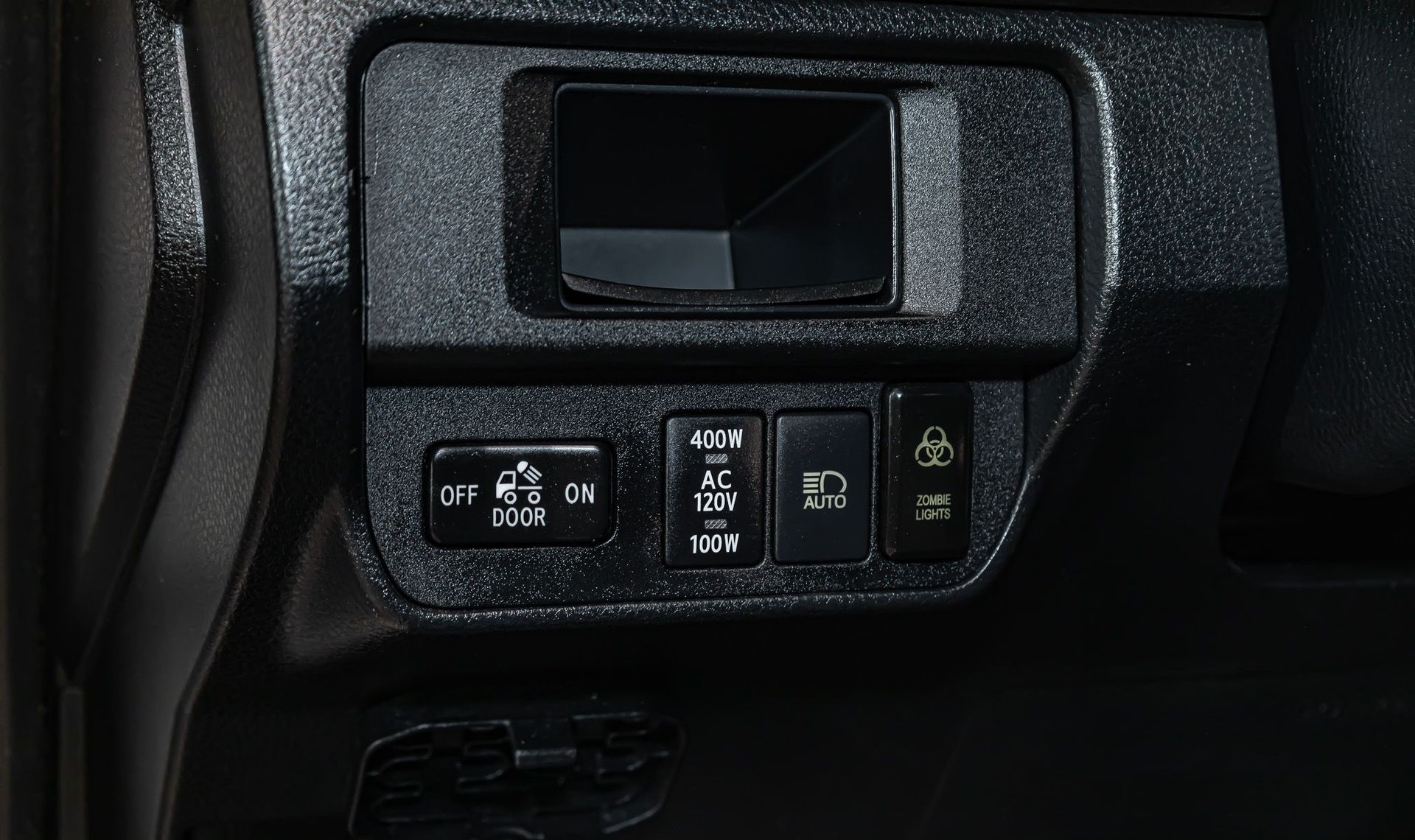 2019 Toyota Tacoma — photo 14