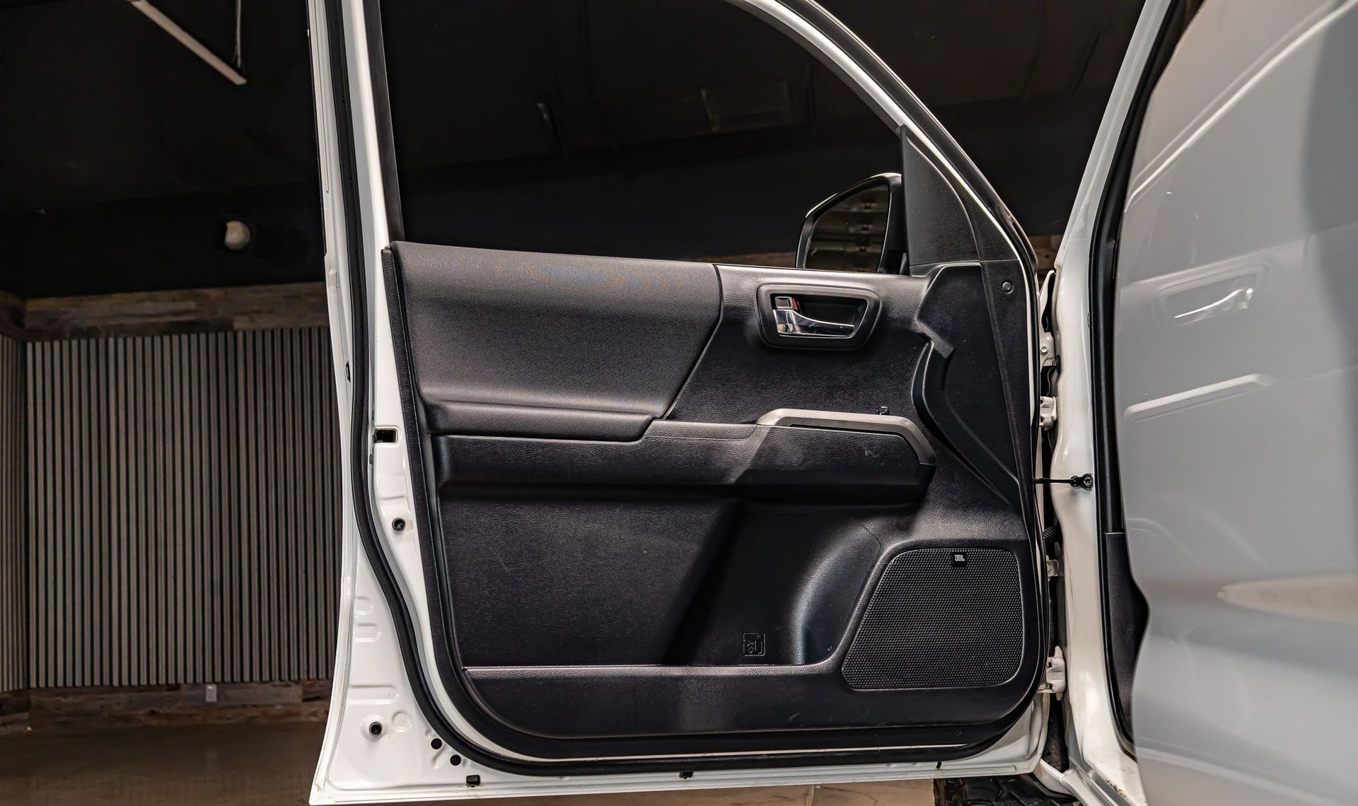 2019 Toyota Tacoma — photo 23