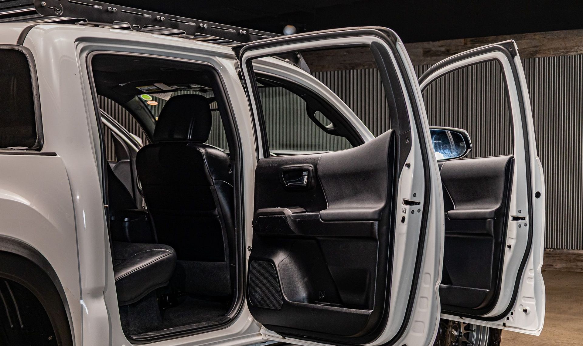 2019 Toyota Tacoma — photo 24