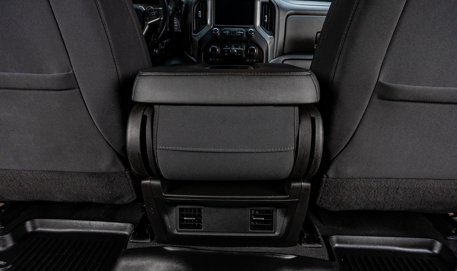 2020 Chevrolet Silverado 1500 — photo 26