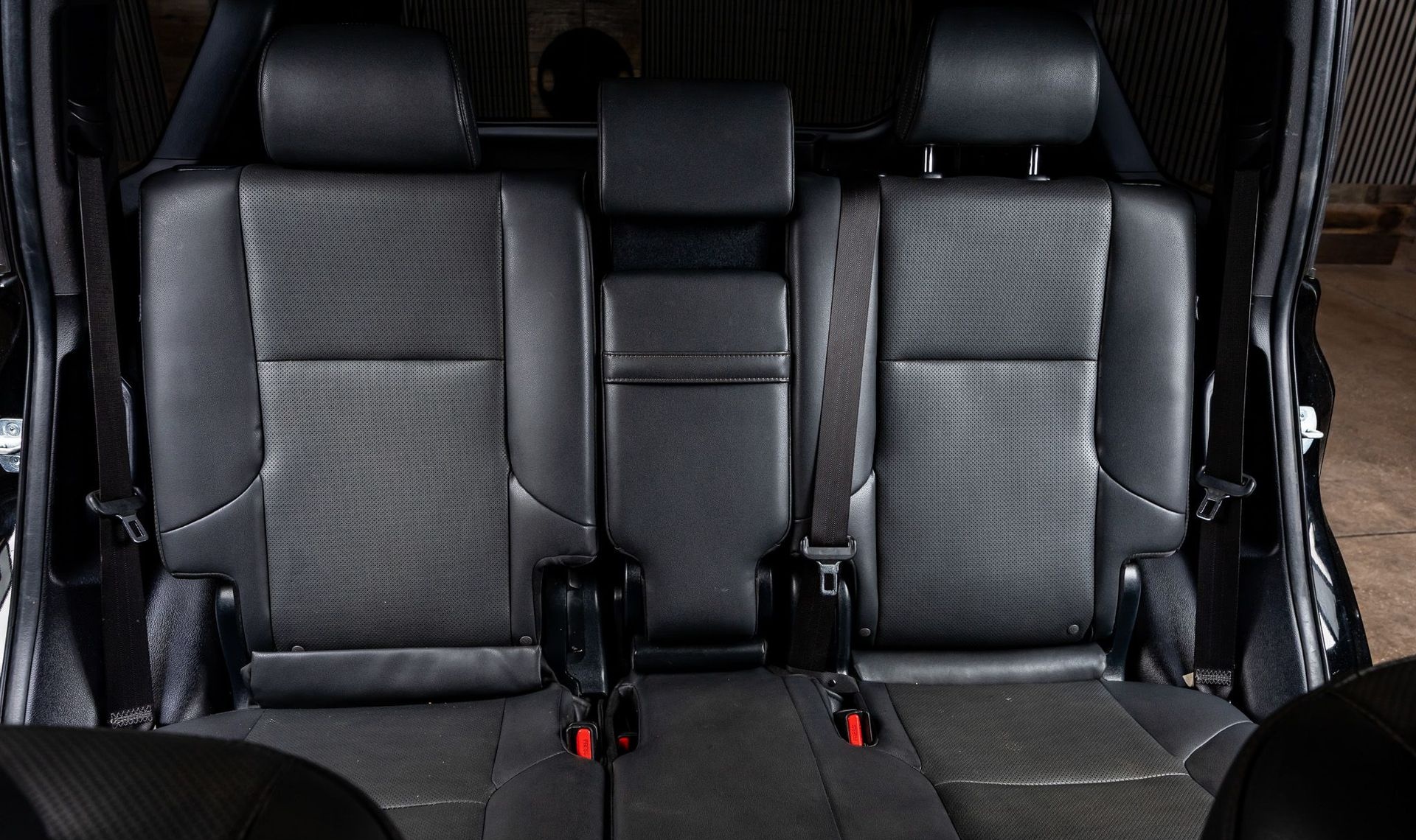 2020 Lexus GX 460 — photo 27