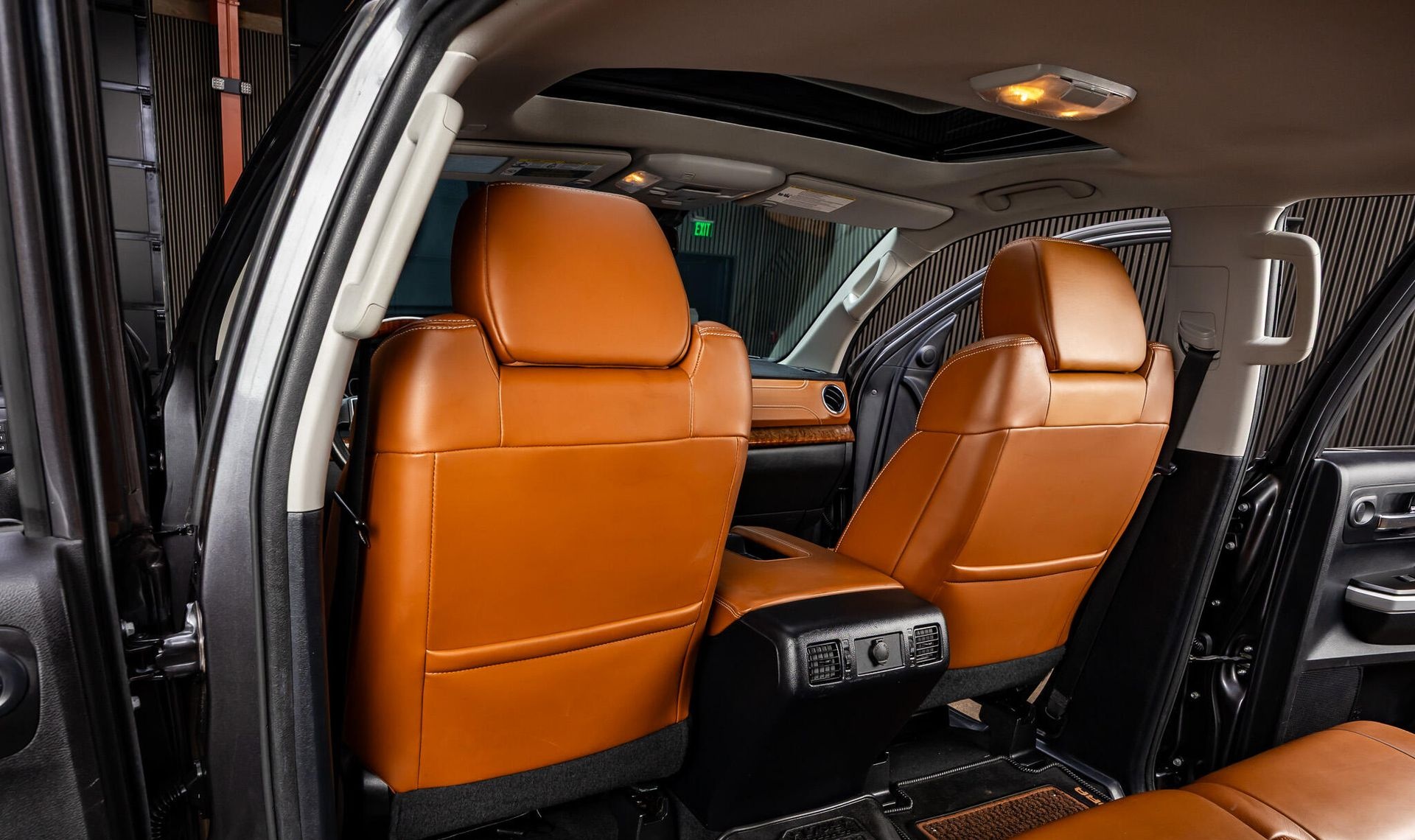 2020 Toyota Tundra — photo 28