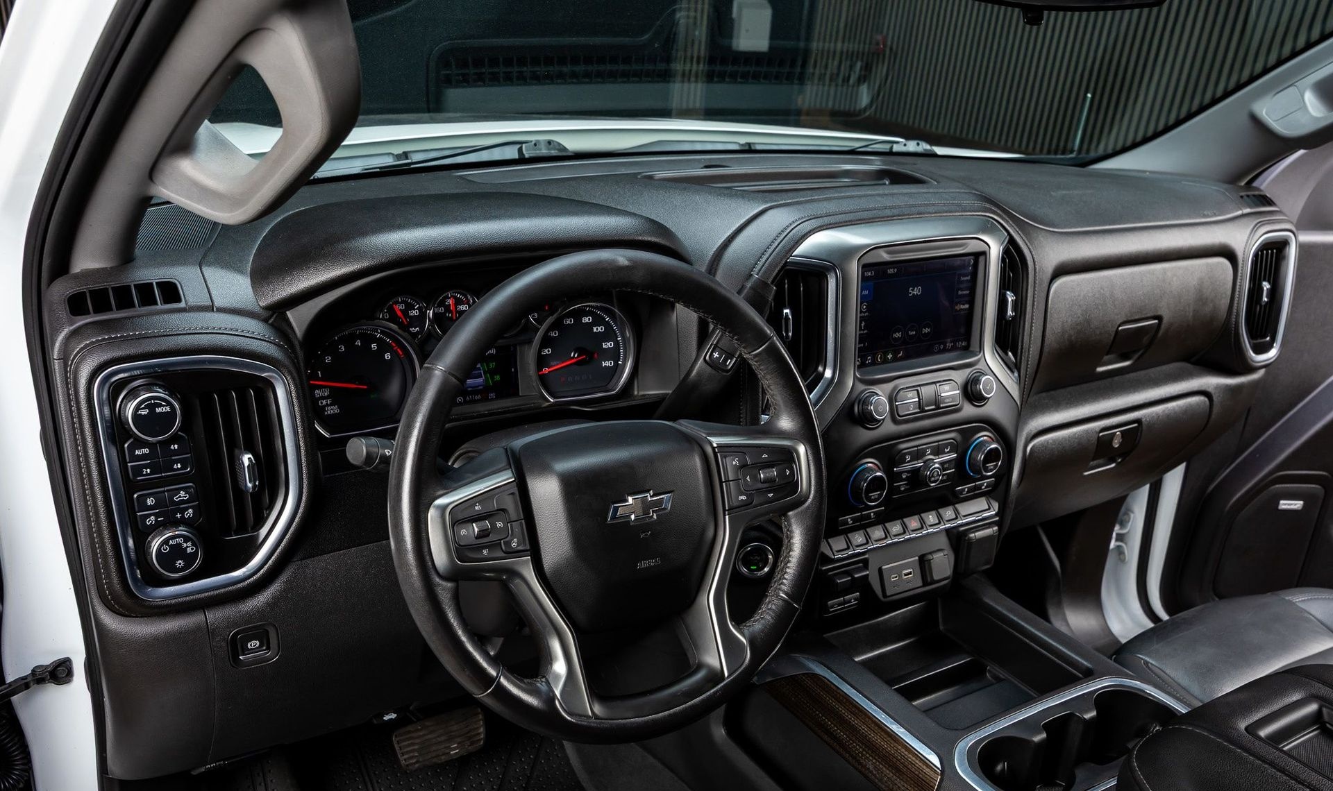 2021 Chevrolet Silverado 1500 — photo 9