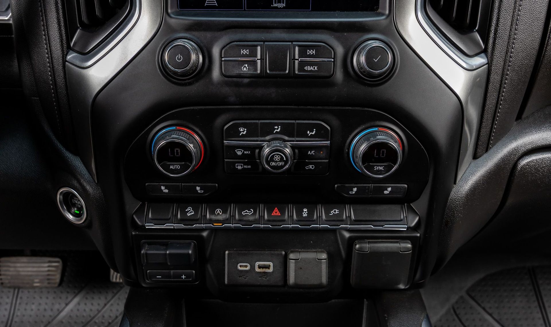 2021 Chevrolet Silverado 1500 — photo 17