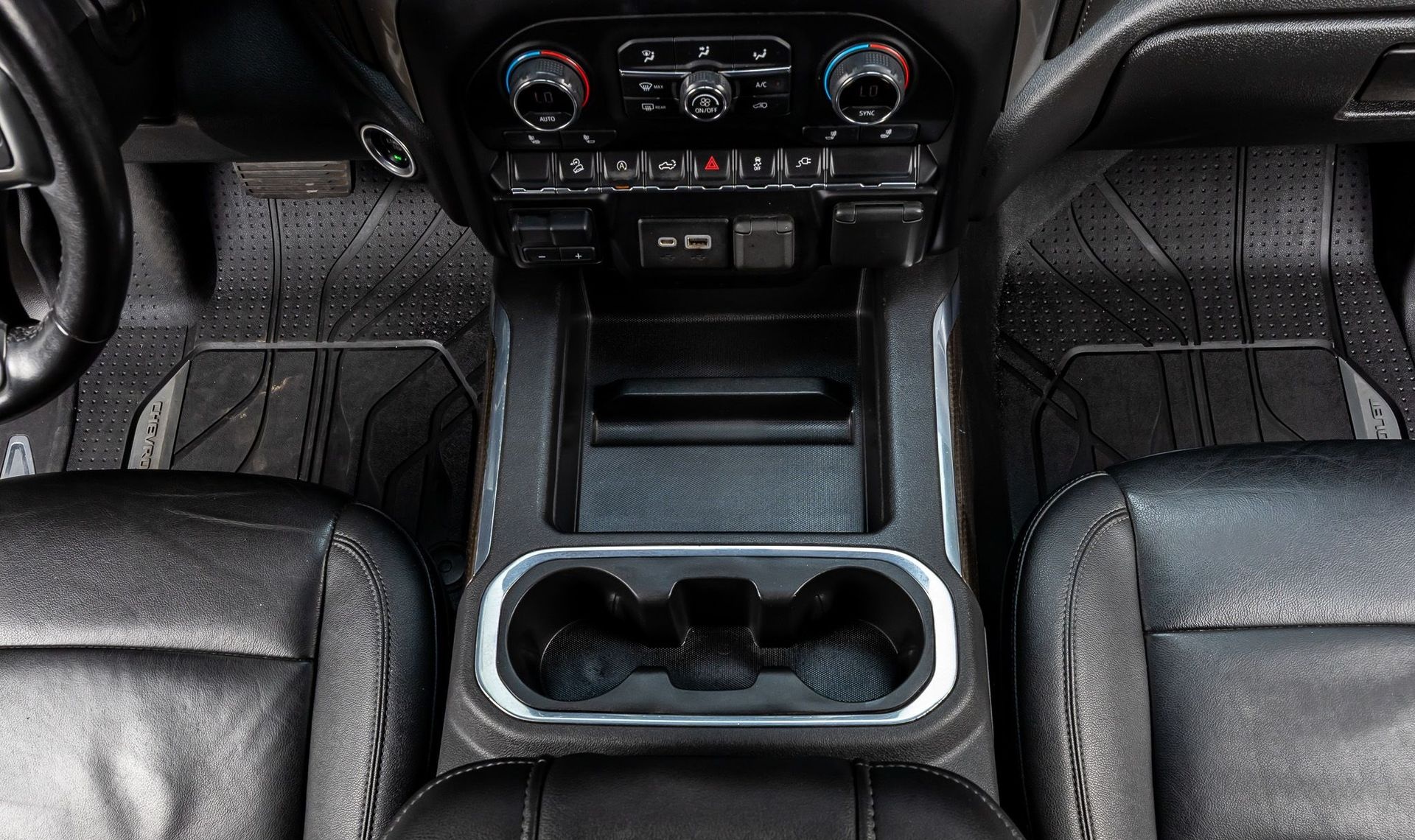 2021 Chevrolet Silverado 1500 — photo 18