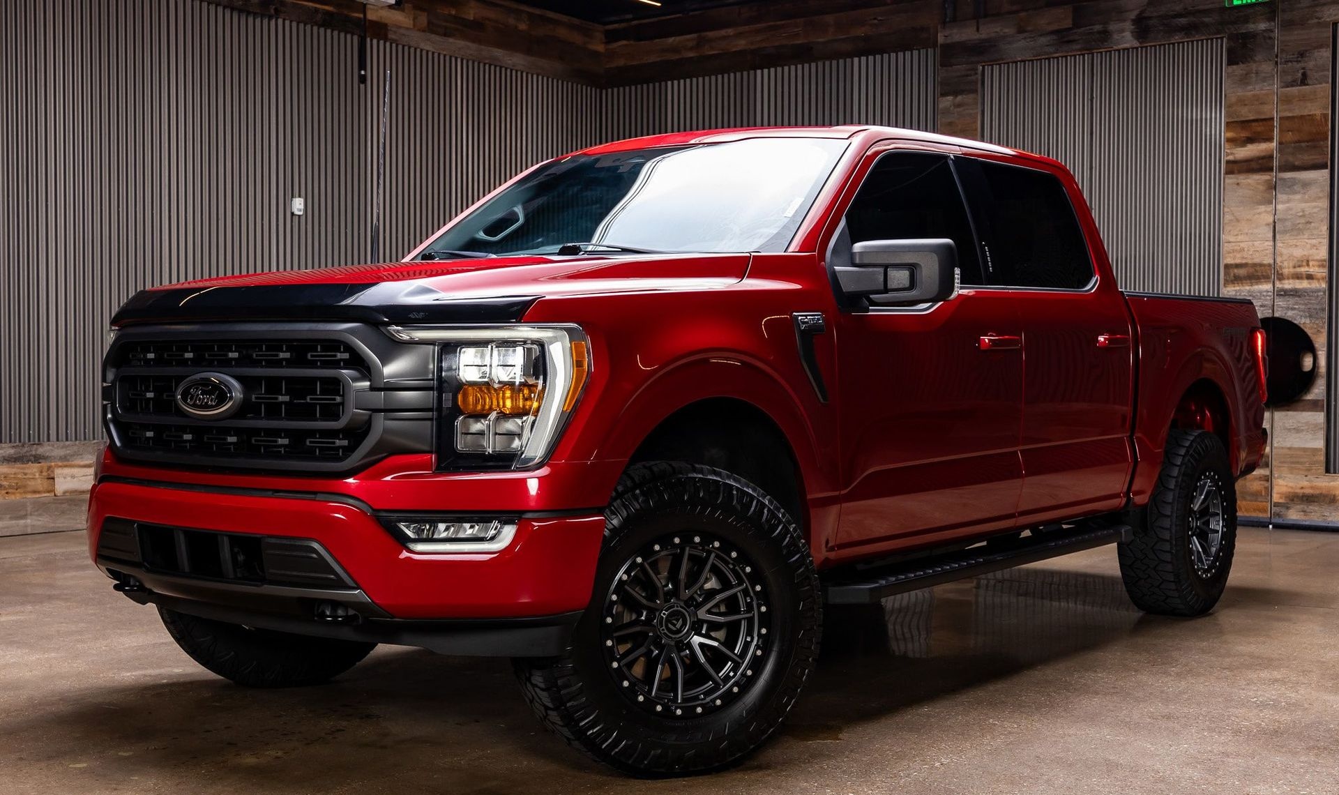 2021 Ford F-150 — photo 2