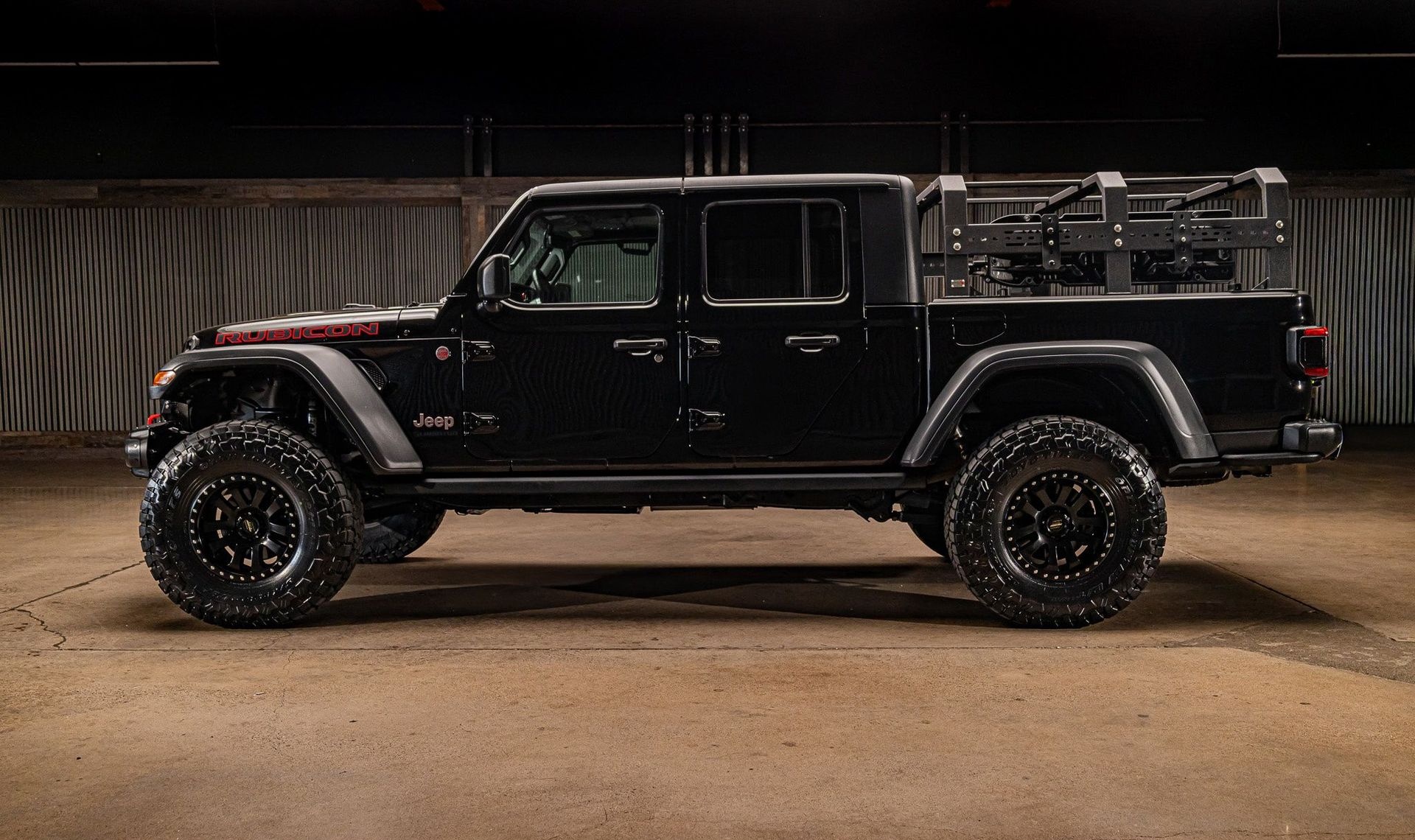 2021 Jeep Gladiator — photo 3