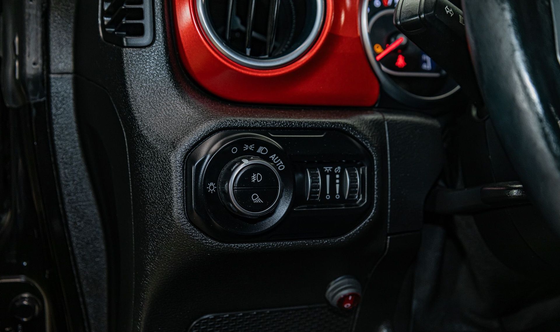 2021 Jeep Gladiator — photo 15