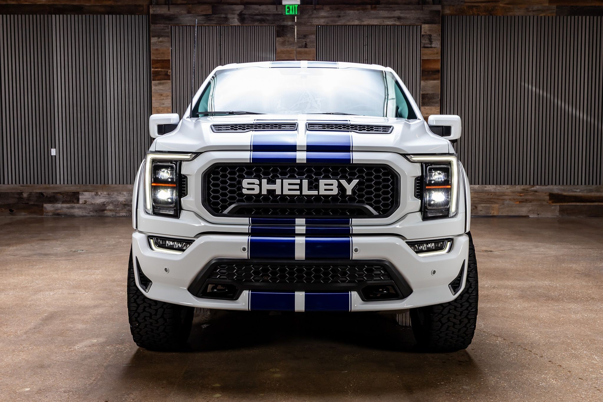 2023 Ford F-150 — photo 1