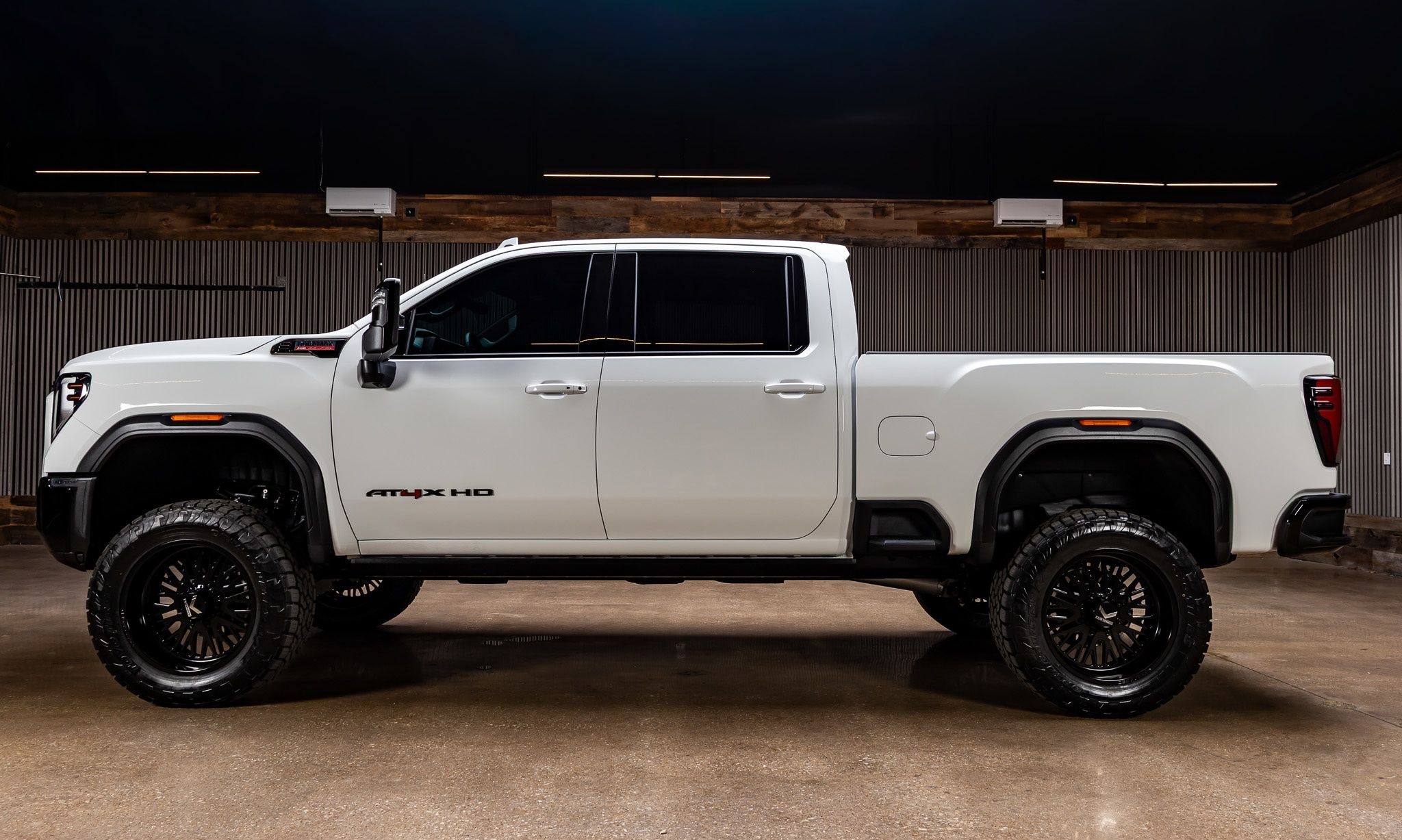 2025 GMC Sierra 2500HD — photo 3