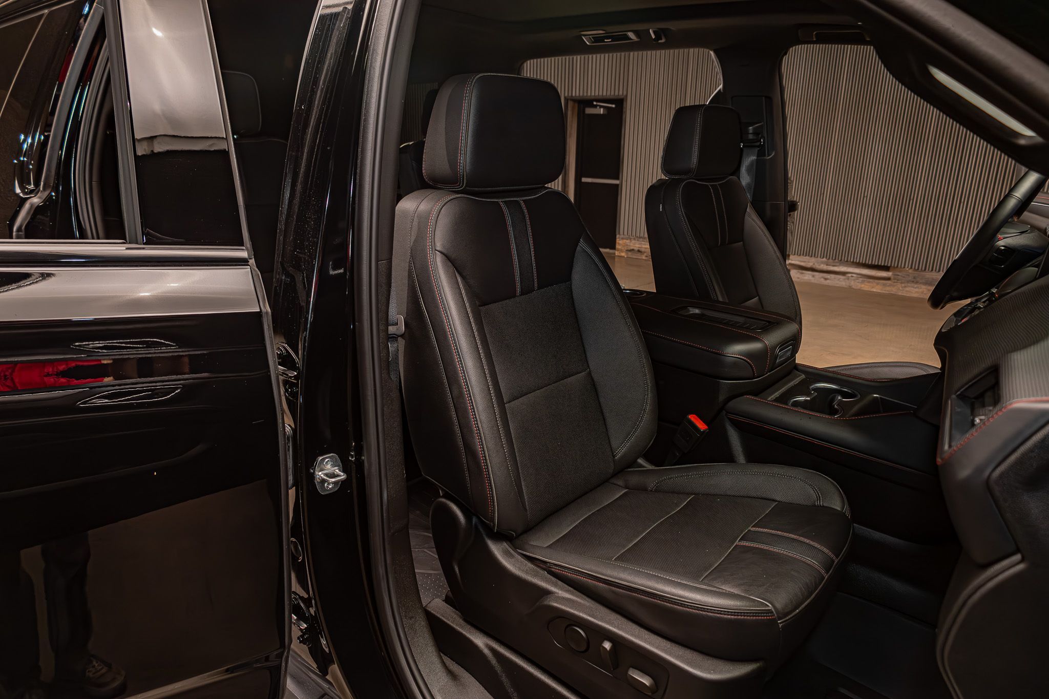 2024 Chevrolet Suburban — photo 19
