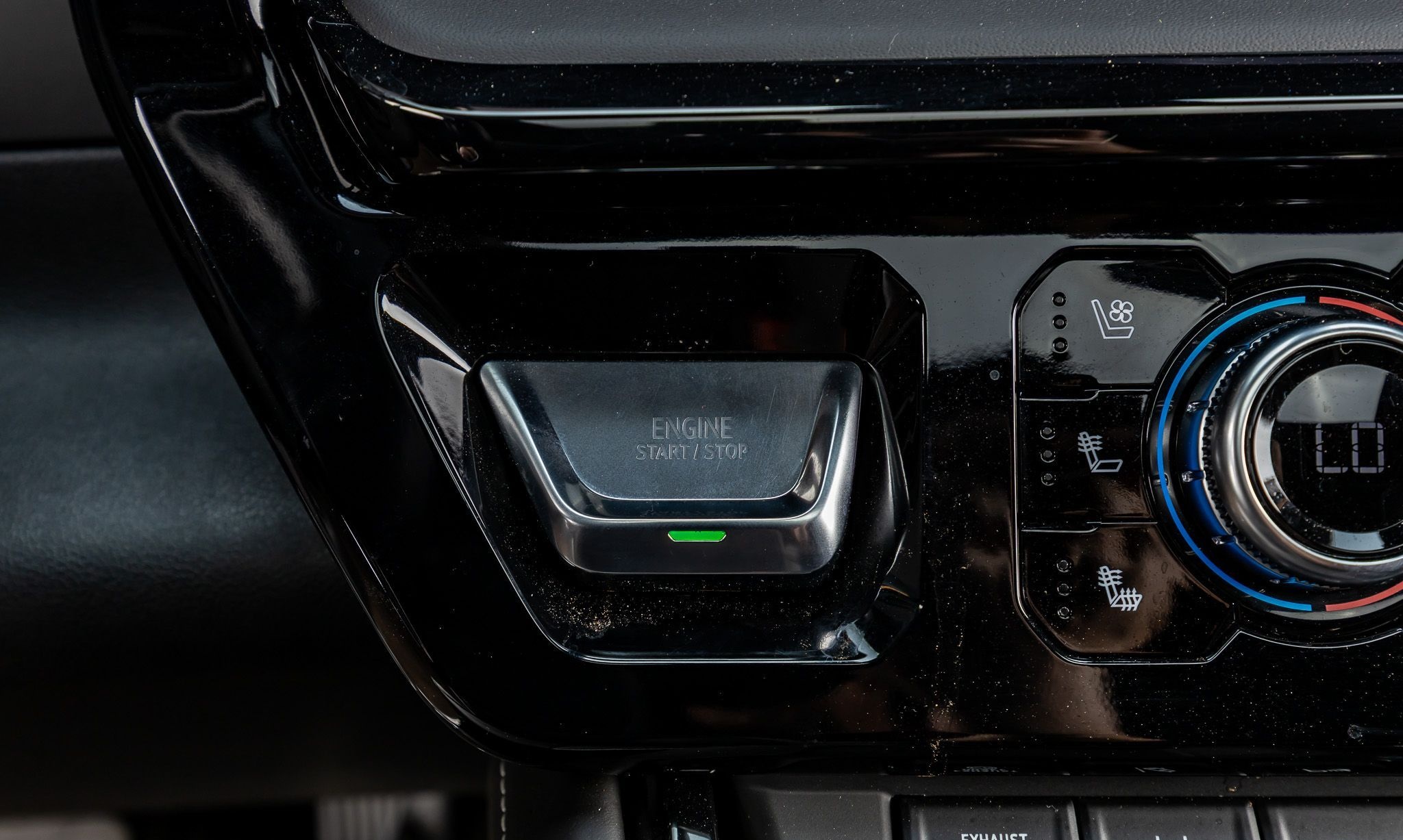 2025 GMC Sierra 2500HD — photo 16